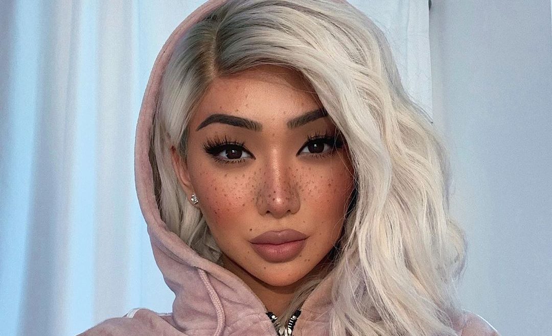 Nikita Dragun victoria's secret