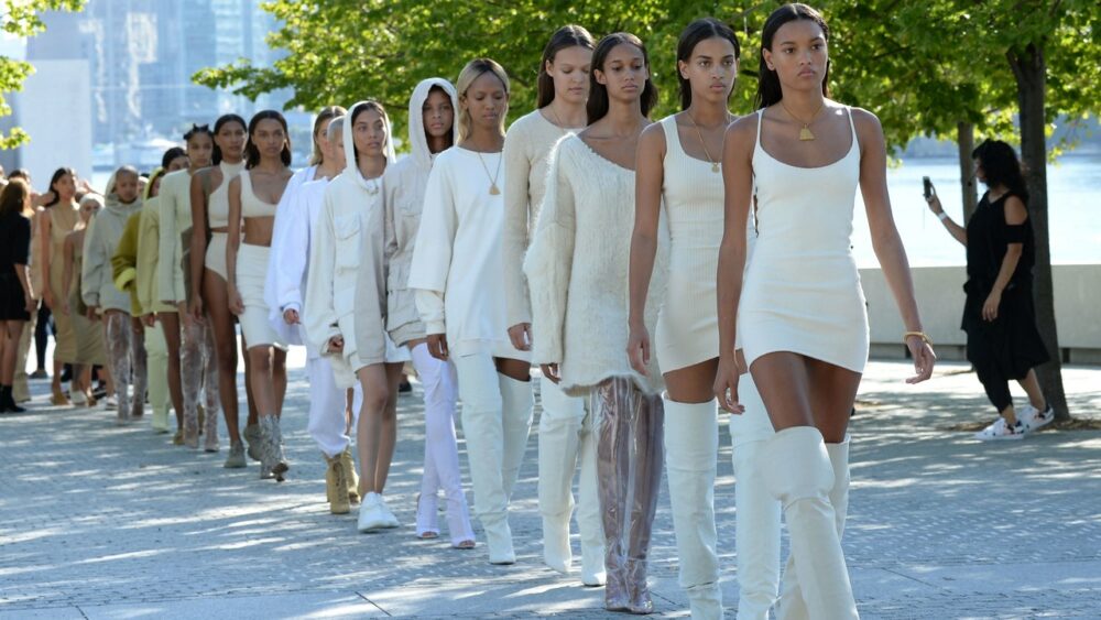 guía fashion weeks yeezy